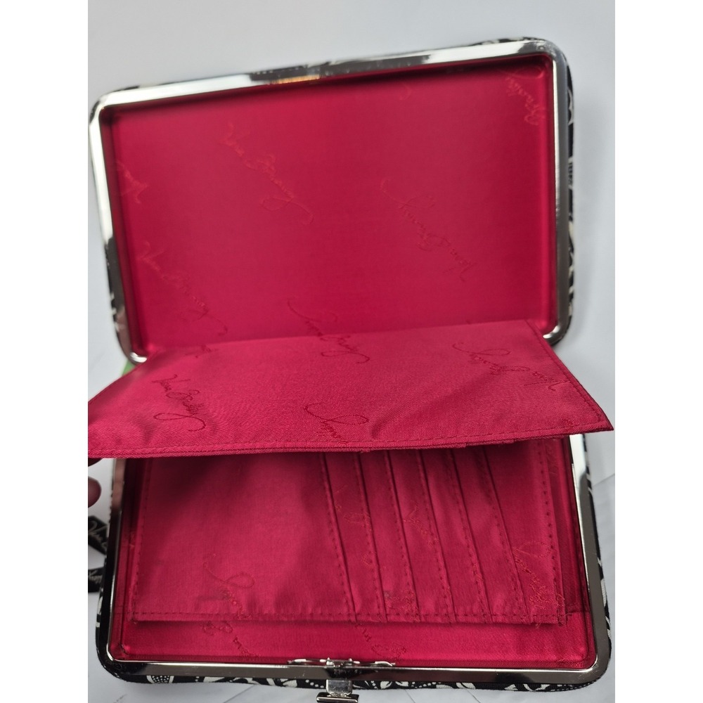 Vera Bradley Opera Wallet Retired Barcelona Floral Quilted Metal Frame Black NWT - Picture 7 of 14
